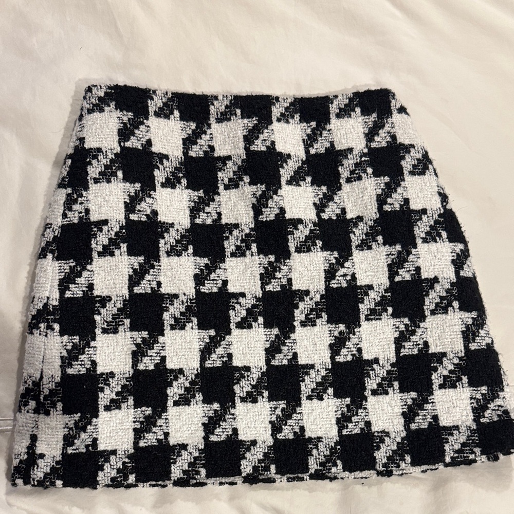 Houndstooth Black and White Women's Skirt